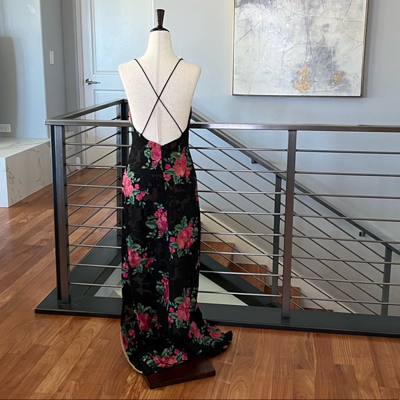 Michael Costello Savannah Gown in Fuchsia Floral - Picture 9 of 12